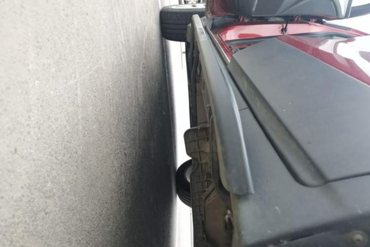 Used Buick Encore 2014 1.4T Manual Two-Wheel Drive Urban Advanced Model Left Side Sill