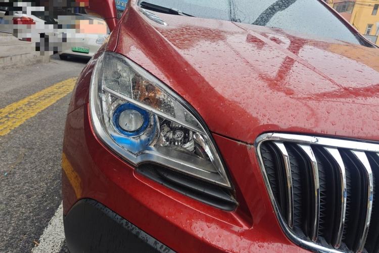 Used Buick Encore 2014 1.4T Automatic Two-Wheel Drive Urban Elite Model Right Front Headlight