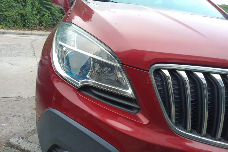 Used Buick Encore 2014 1.4T Automatic Two-Wheel Drive Urban Elite Model Right Front Headlight