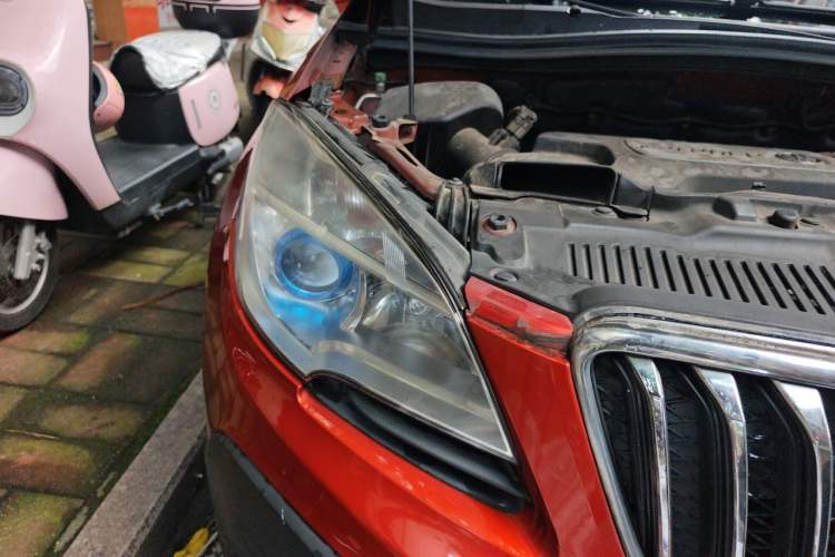 Used Buick Encore 2014 1.4T Automatic Two-Wheel Drive Urban Elite Model Right Front Headlight