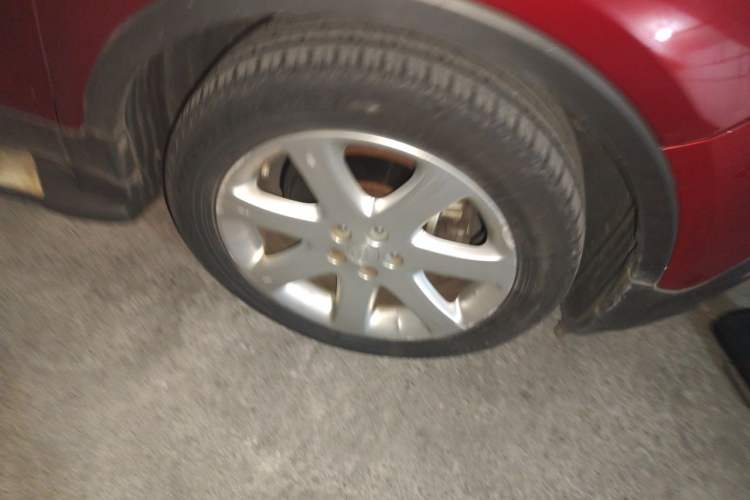 Used Buick Encore 2014 1.4T Manual Two-Wheel Drive Urban Sport Model Right Front Wheel Hub