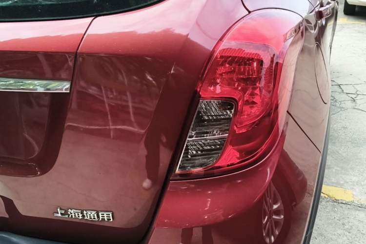 Used Buick Encore 2014 1.4T Automatic Two-Wheel Drive Urban Elite Model Right Rear Taillight