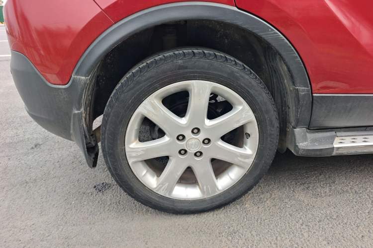 Used Buick Encore 2014 1.4T Automatic Two-Wheel Drive Urban Elite Model Right Rear Wheel Hub