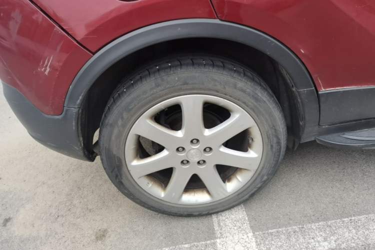 Used Buick Encore 2014 1.4T Manual Two-Wheel Drive Urban Advanced Model Right Rear Wheel Hub