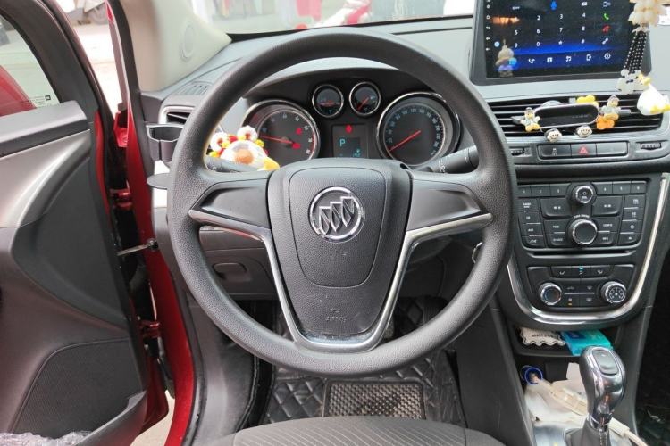 Used Buick Encore 2014 1.4T Automatic Two-Wheel Drive Urban Elite Model Steering Wheel