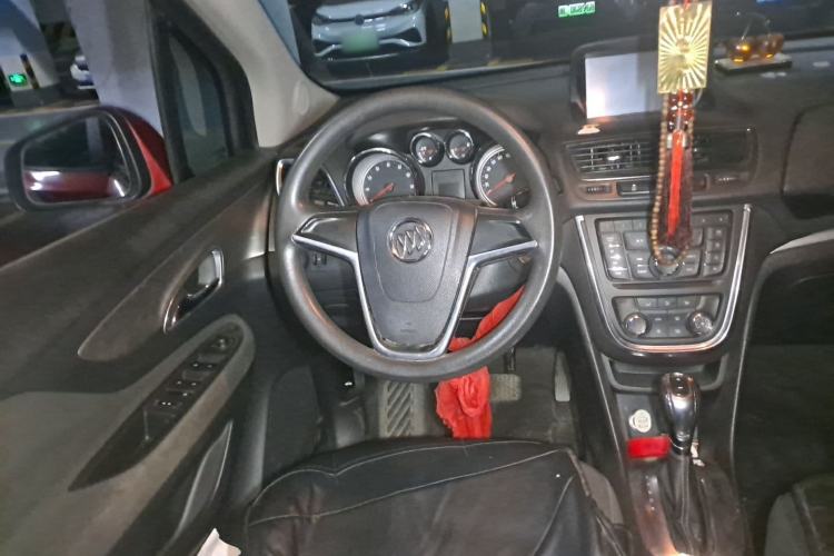 Used Buick Encore 2014 1.4T Automatic Two-Wheel Drive Urban Elite Model Steering Wheel