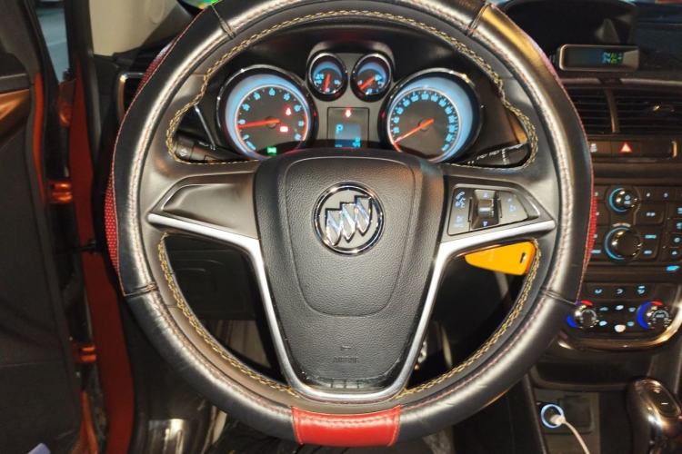 Used Buick Encore 2014 1.4T Automatic Two-Wheel Drive Urban Leading Model Steering Wheel