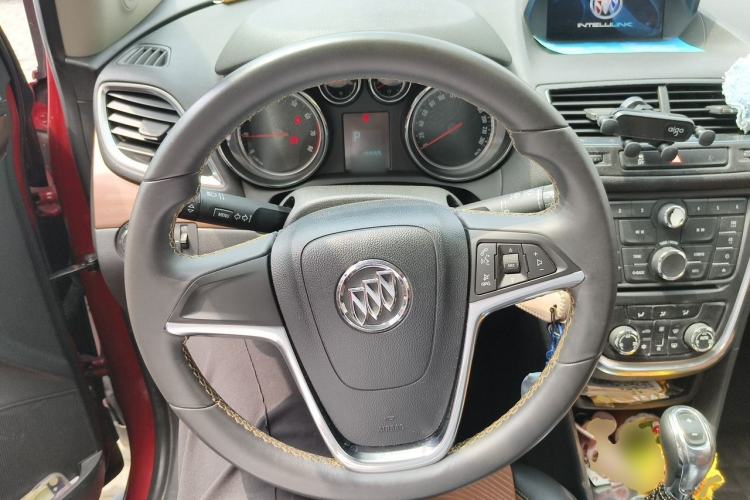 Used Buick Encore 2014 1.4T Automatic Two-Wheel Drive Urban Leading Model Steering Wheel