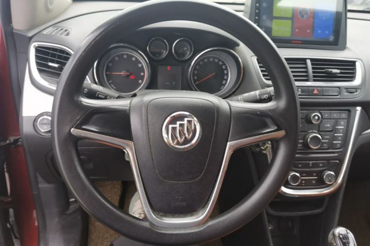 Used Buick Encore 2014 1.4T Manual Two-Wheel Drive Urban Advanced Model Steering Wheel