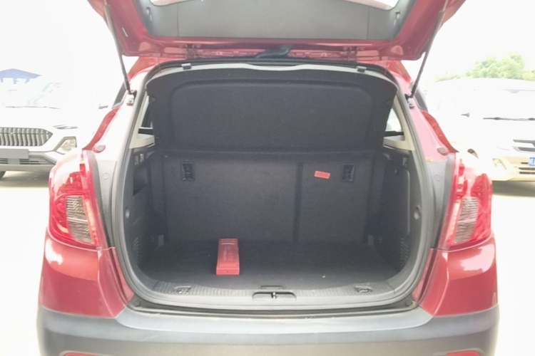 Used Buick Encore 2014 1.4T Automatic Two-Wheel Drive Urban Elite Model Trunk