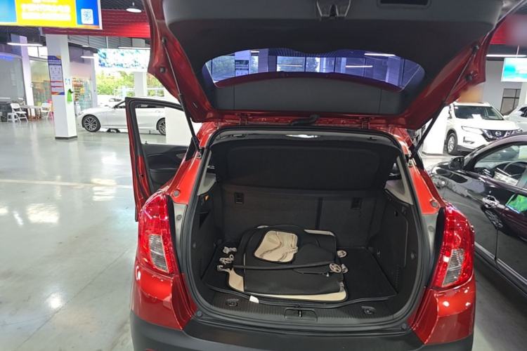 Used Buick Encore 2014 1.4T Automatic Two-Wheel Drive Urban Elite Model Trunk