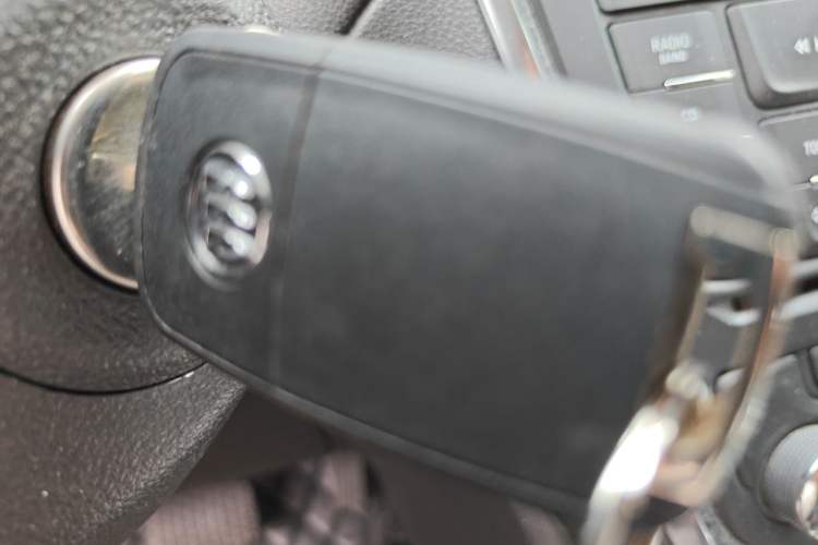 Used Buick Encore 2014 1.4T Automatic Two-Wheel Drive Urban Elite Model Vehicle Key