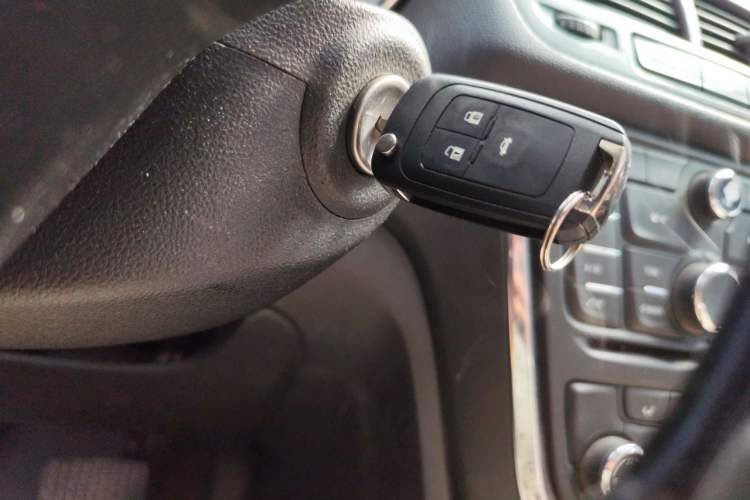 Used Buick Encore 2014 1.4T Automatic Two-Wheel Drive Urban Leading Model Vehicle Key