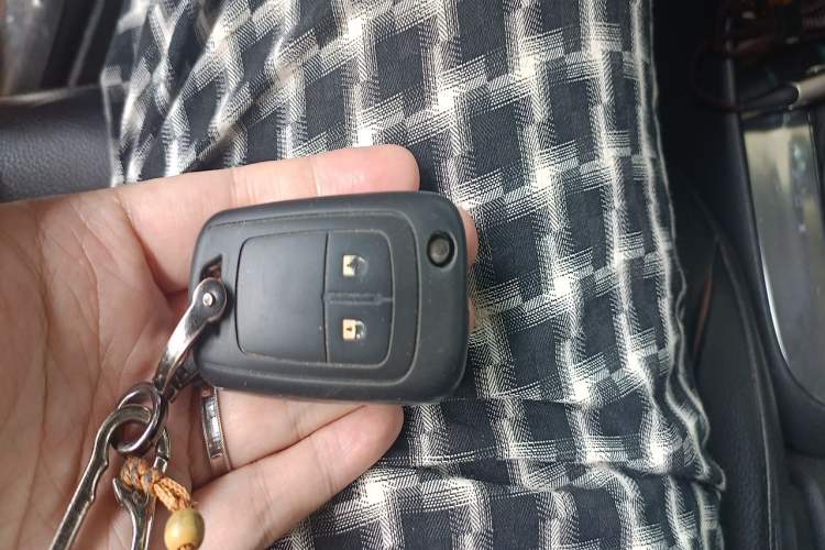 Used Buick Encore 2014 1.4T Automatic Two-Wheel Drive Urban Leading Model Vehicle Key