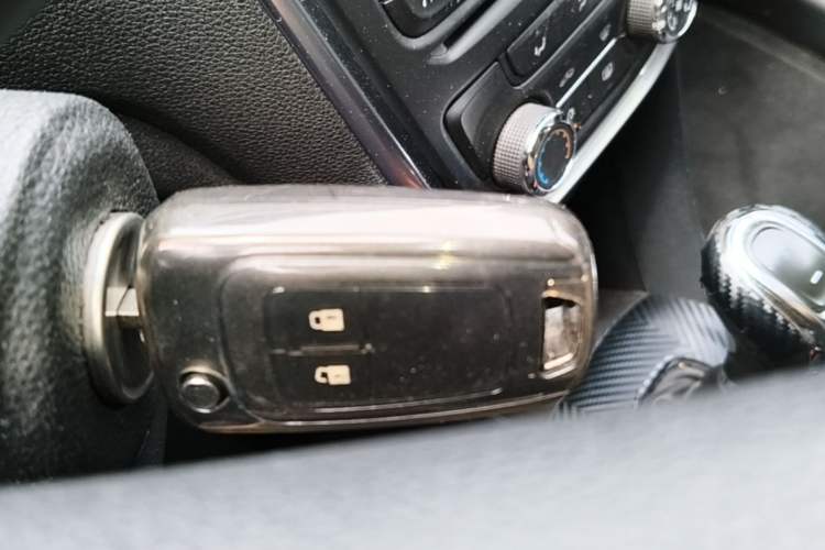 Used Buick Encore 2014 1.4T Automatic Two-Wheel Drive Urban Elite Model Vehicle Key