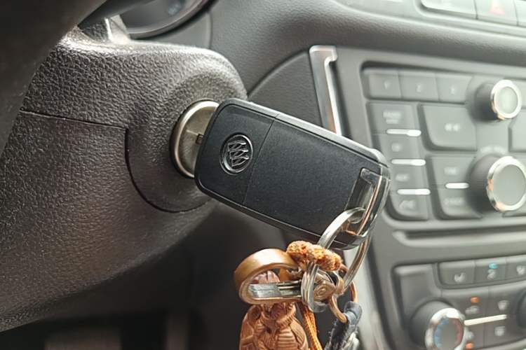 Used Buick Encore 2014 1.4T Automatic Two-Wheel Drive Urban Elite Model Vehicle Key
