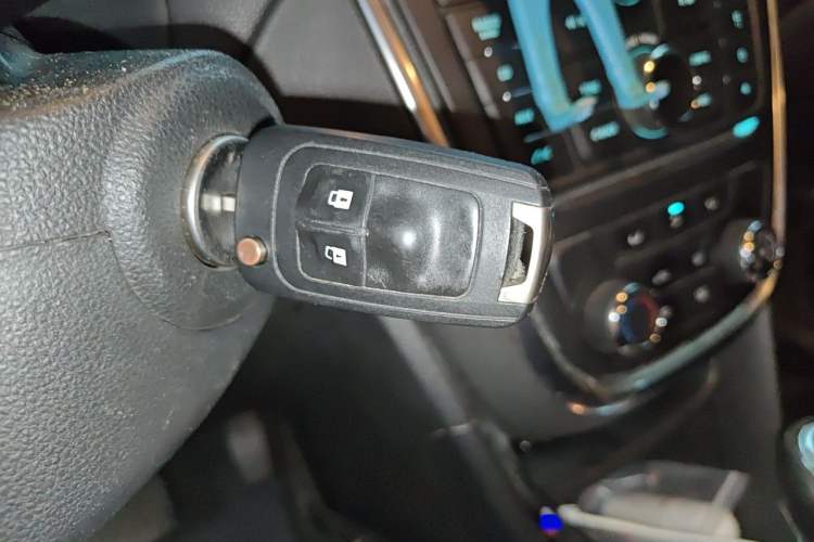 Used Buick Encore 2014 1.4T Automatic Two-Wheel Drive Urban Elite Model Vehicle Key