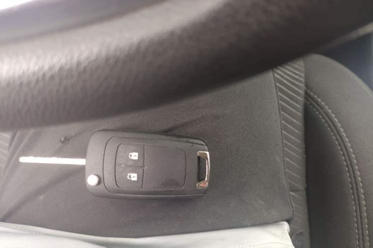 Used Buick Encore 2014 1.4T Automatic Two-Wheel Drive Urban Elite Model Vehicle Key