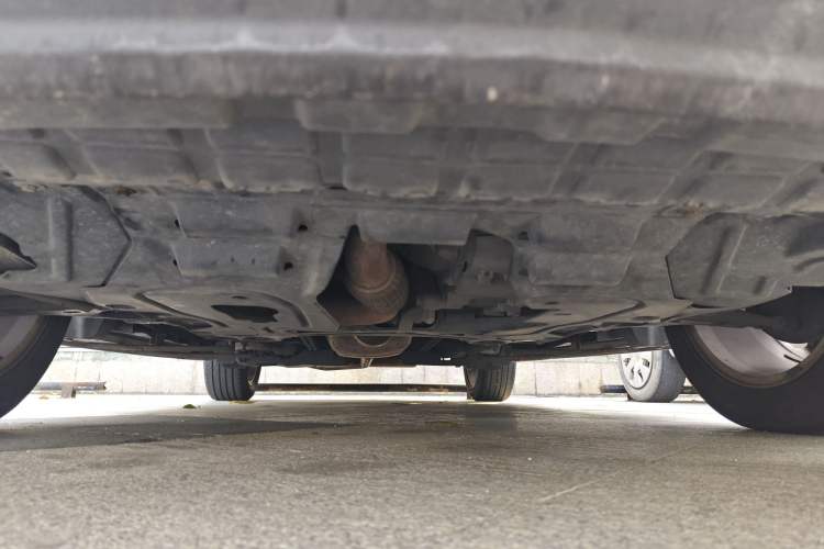 Used Buick Encore 2014 1.4T Automatic Two-Wheel Drive Urban Elite Model Chassis Front
