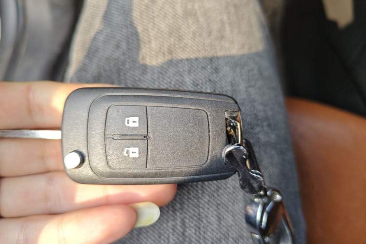 Used Buick Encore 2014 1.4T Automatic Two-Wheel Drive Urban Elite Model Vehicle Key
