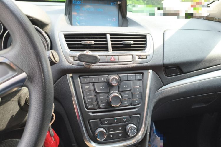 Used Buick Encore 2014 1.4T Automatic Two-Wheel Drive Urban Leading Model Audio And AC Panel