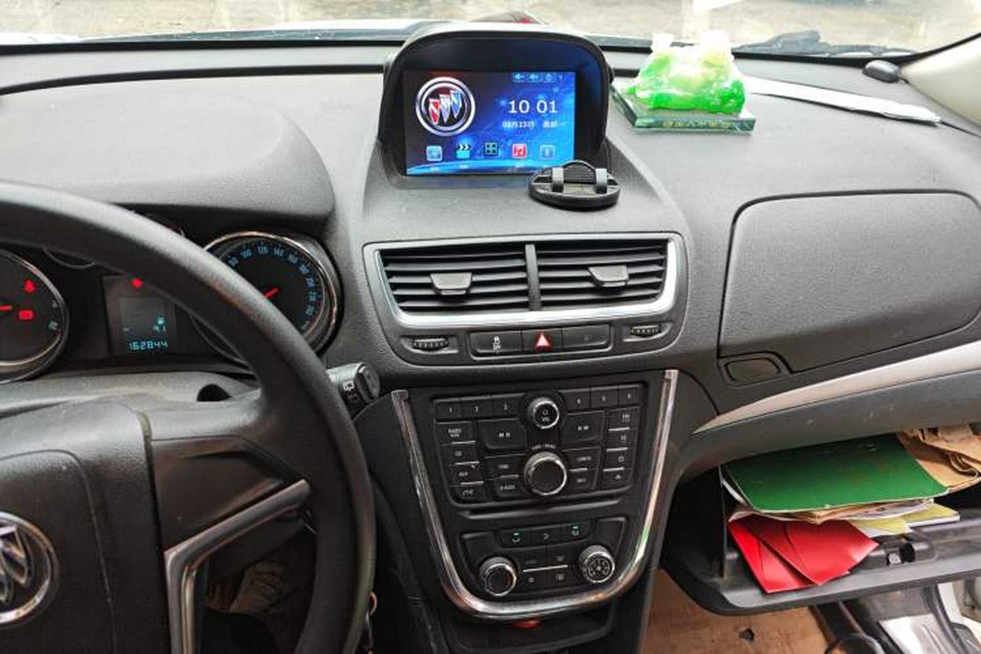 Used Buick Encore 2014 1.4T Manual Two-Wheel Drive Urban Advanced Model Audio And AC Panel