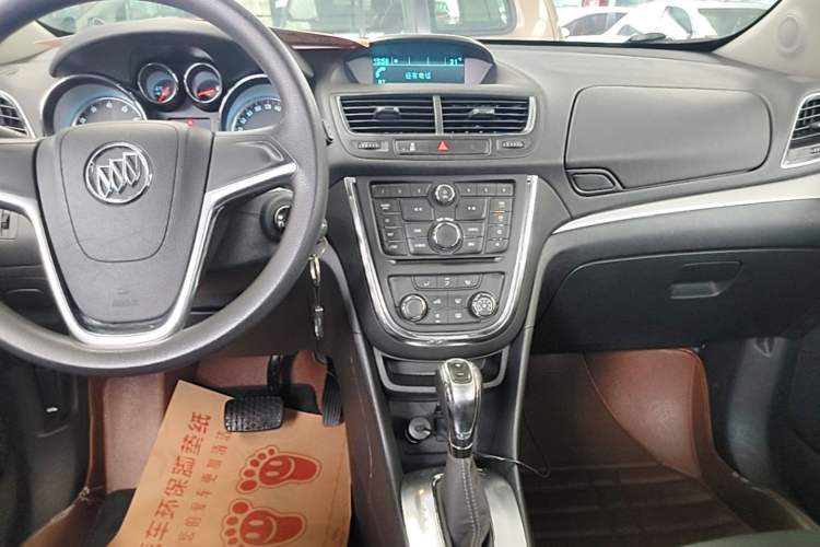 Used Buick Encore 2014 1.4T Automatic Two-Wheel Drive Urban Elite Model Audio And AC Panel