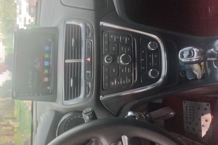 Used Buick Encore 2014 1.4T Automatic Two-Wheel Drive Urban Elite Model Audio And AC Panel