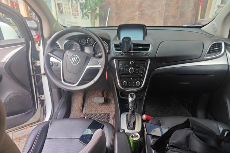 Used Buick Encore 2014 1.4T Automatic Two-Wheel Drive Urban Elite Model Center Console