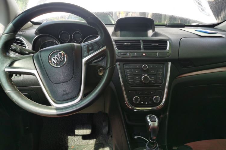Used Buick Encore 2014 1.4T Automatic Two-Wheel Drive Urban Leading Model Center Console