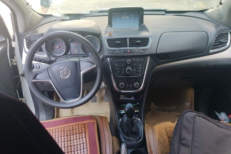 Used Buick Encore 2014 1.4T Manual Two-Wheel Drive Urban Advanced Model Center Console