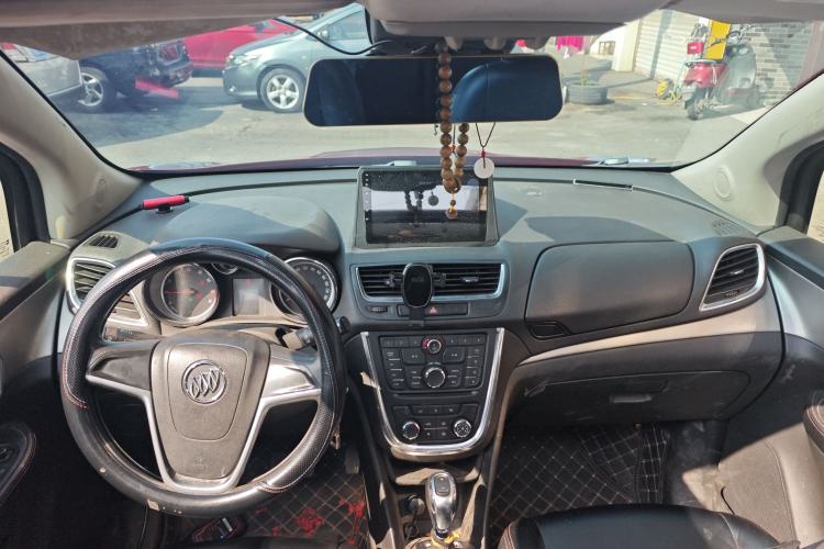 Used Buick Encore 2014 1.4T Automatic Two-Wheel Drive Urban Elite Model Center Console