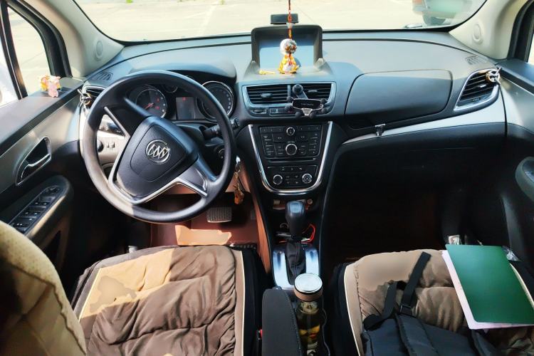 Used Buick Encore 2014 1.4T Automatic Two-Wheel Drive Urban Elite Model Center Console