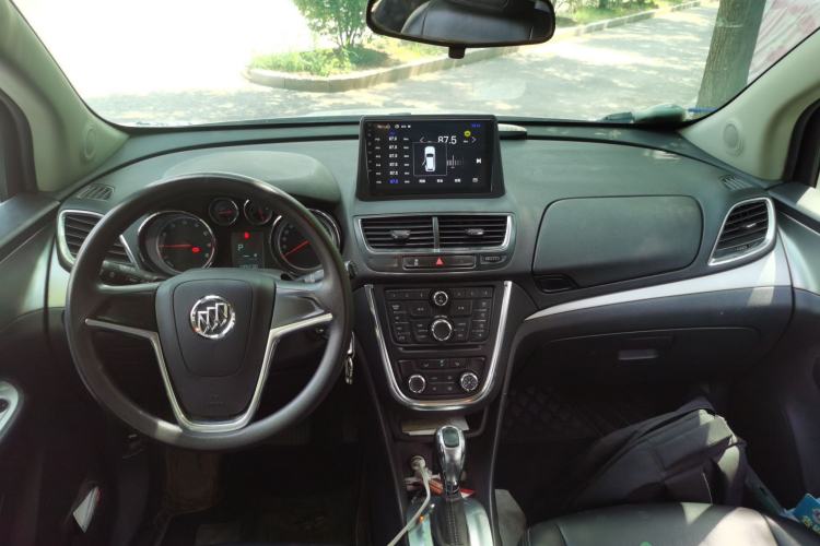 Used Buick Encore 2014 1.4T Automatic Two-Wheel Drive Urban Elite Model Center Console