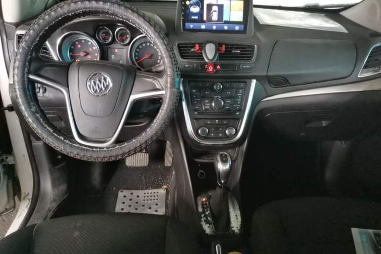 Used Buick Encore 2014 1.4T Automatic Two-Wheel Drive Urban Elite Model Center Console
