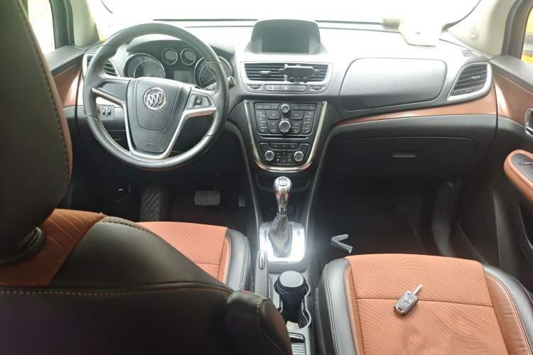 Used Buick Encore 2014 1.4T Automatic Two-Wheel Drive Urban Leading Model Center Console
