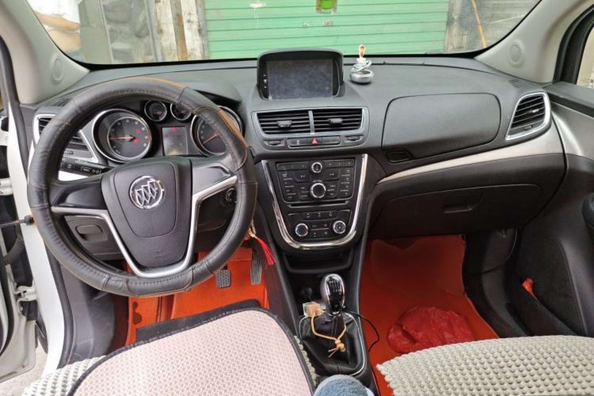 Used Buick Encore 2014 1.4T Manual Two-Wheel Drive Urban Advanced Model Center Console