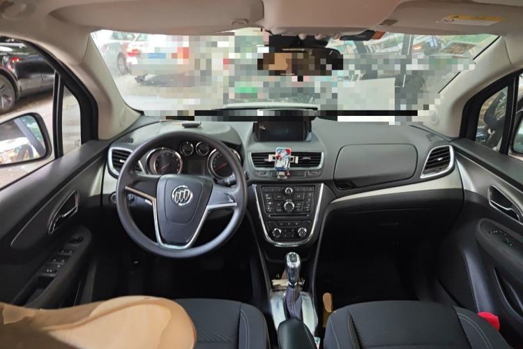 Used Buick Encore 2014 1.4T Automatic Two-Wheel Drive Urban Elite Model Center Console