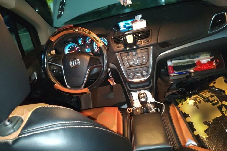 Used Buick Encore 2014 1.4T Automatic Two-Wheel Drive Urban Elite Model Center Console
