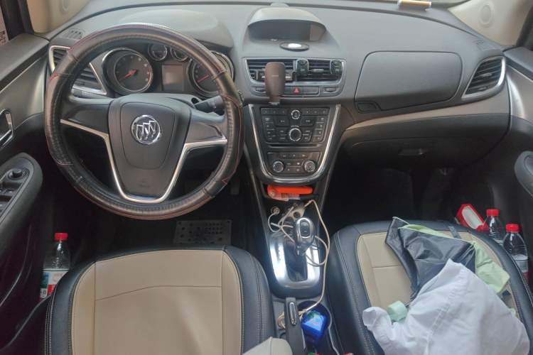 Used Buick Encore 2014 1.4T Automatic Two-Wheel Drive Urban Elite Model Center Console