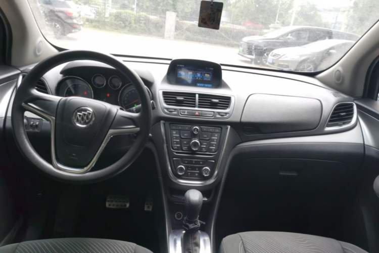 Used Buick Encore 2014 1.4T Automatic Two-Wheel Drive Urban Elite Model Center Console