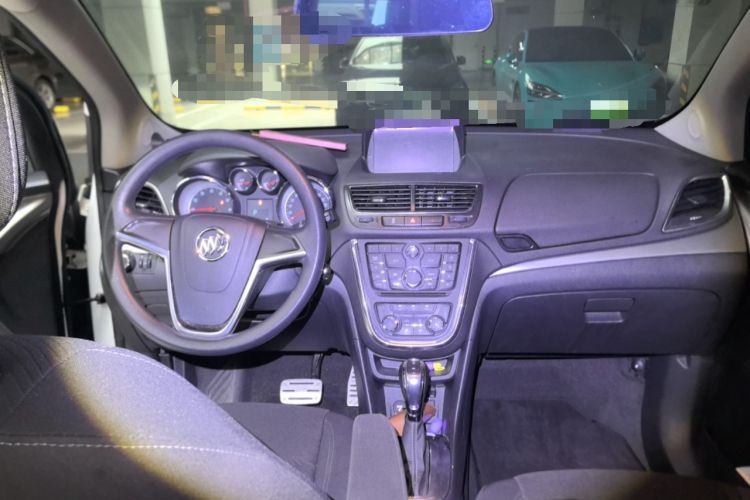 Used Buick Encore 2014 1.4T Automatic Two-Wheel Drive Urban Elite Model Center Console