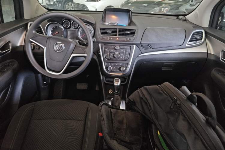 Used Buick Encore 2014 1.4T Automatic Two-Wheel Drive Urban Elite Model Center Console