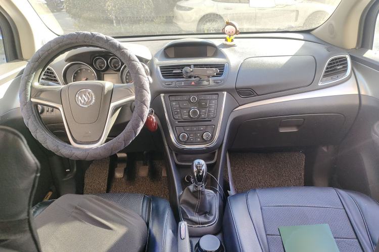 Used Buick Encore 2014 1.4T Manual Two-Wheel Drive Urban Advanced Model Center Console