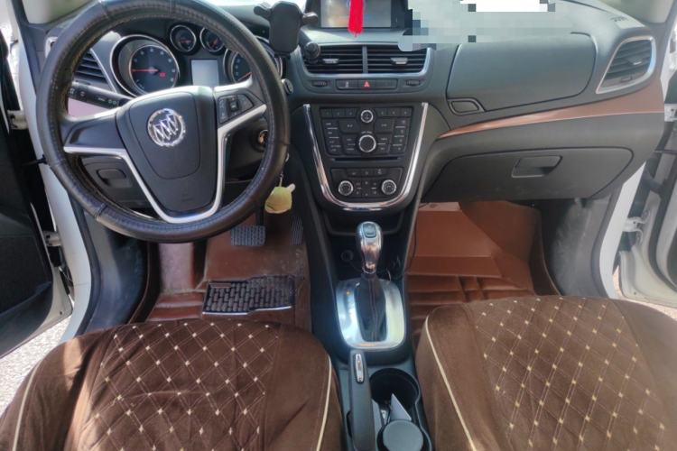Used Buick Encore 2014 1.4T Automatic All-Wheel-Drive Flagship Edition Center Console