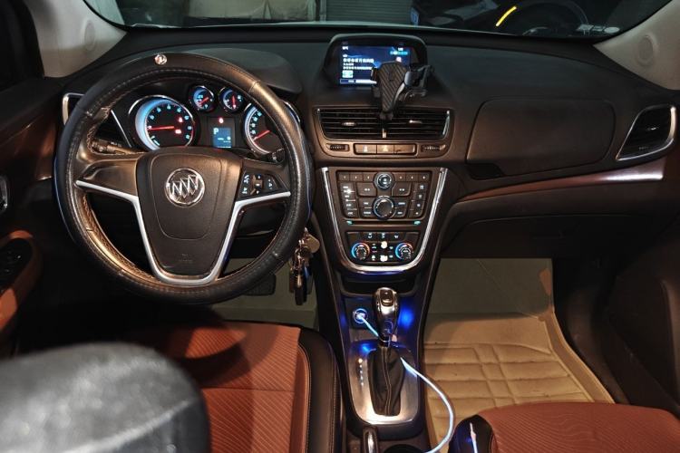 Used Buick Encore 2014 1.4T Automatic Two-Wheel Drive Urban Leading Model Center Console
