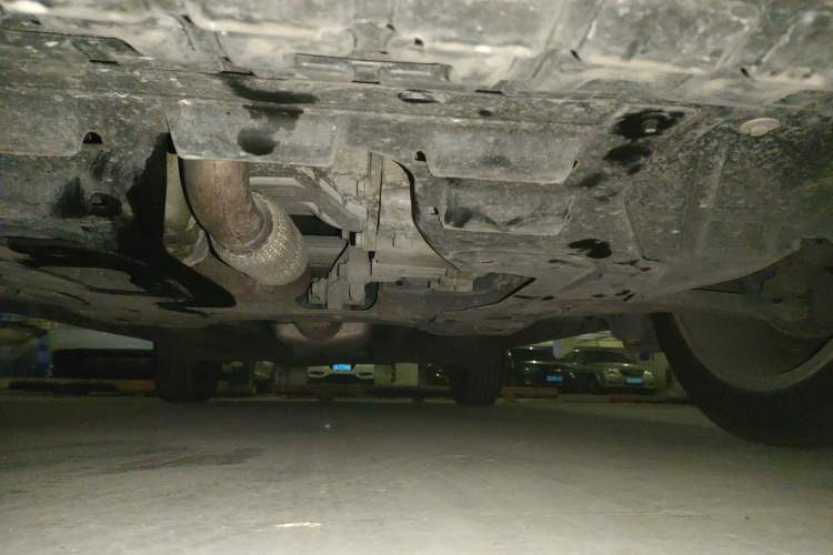 Used Buick Encore 2014 1.4T Automatic Two-Wheel Drive Urban Elite Model Chassis Front
