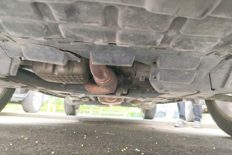 Used Buick Encore 2014 1.4T Automatic Two-Wheel Drive Urban Elite Model Chassis Front