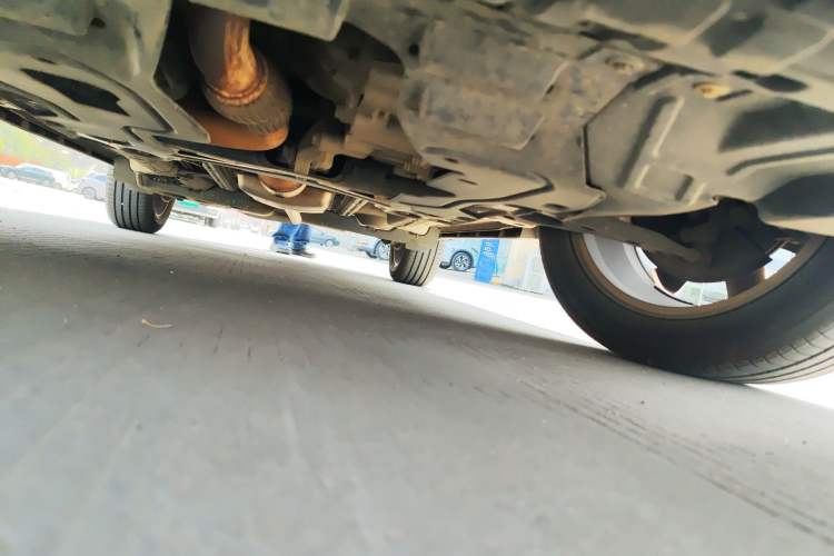 Used Buick Encore 2014 1.4T Automatic Two-Wheel Drive Urban Elite Model Chassis Front