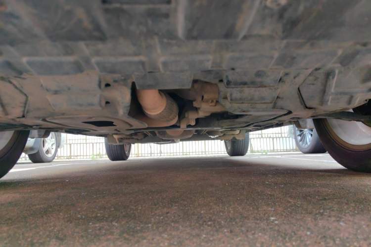 Used Buick Encore 2014 1.4T Automatic Two-Wheel Drive Urban Elite Model Chassis Front